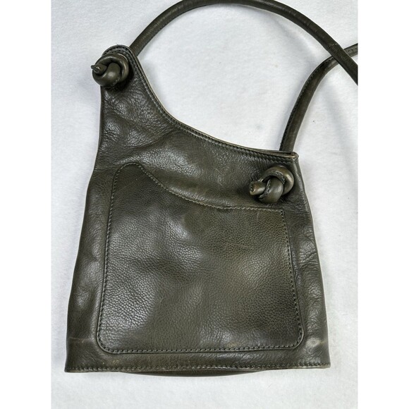 Sand + Charcoal Bexley L Shape Crossbody Lux Collection - Picture 3 of 12
